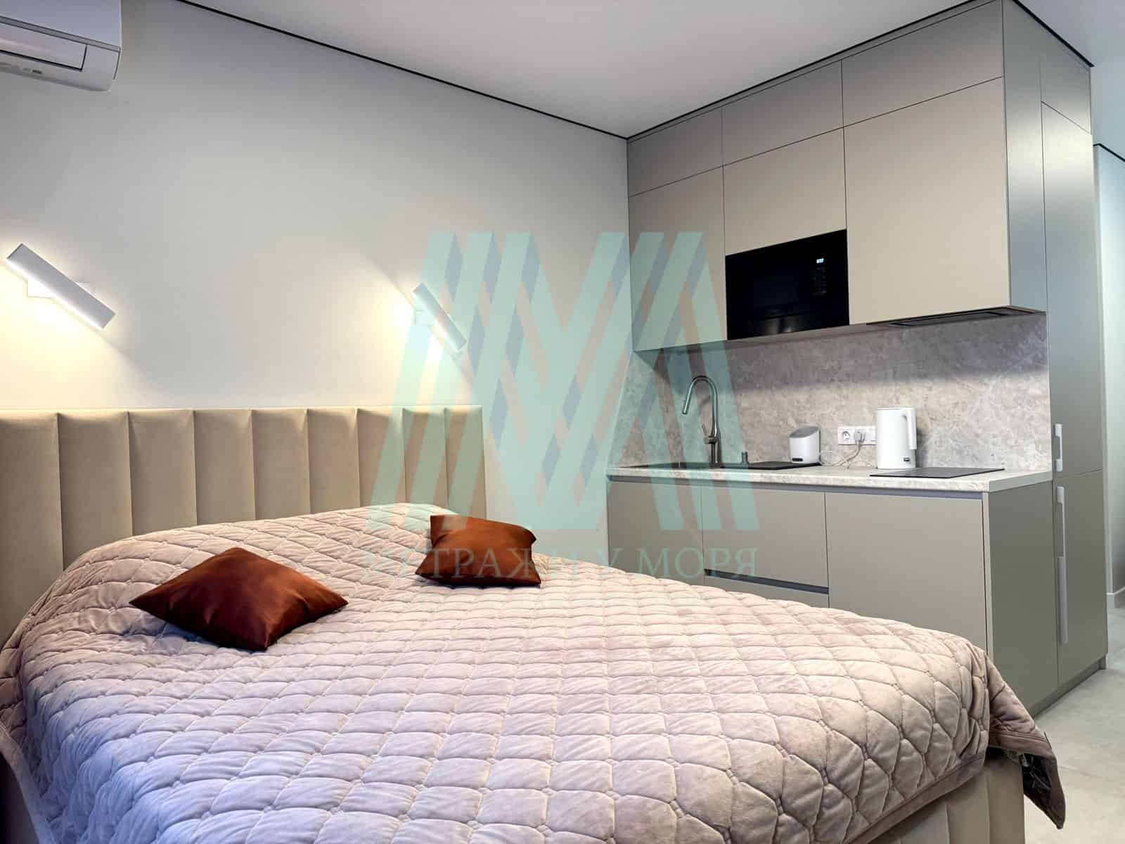 Дизайнерская студия в ЖК "Лучистое" в Алуште, площадью 27 кв.м. 