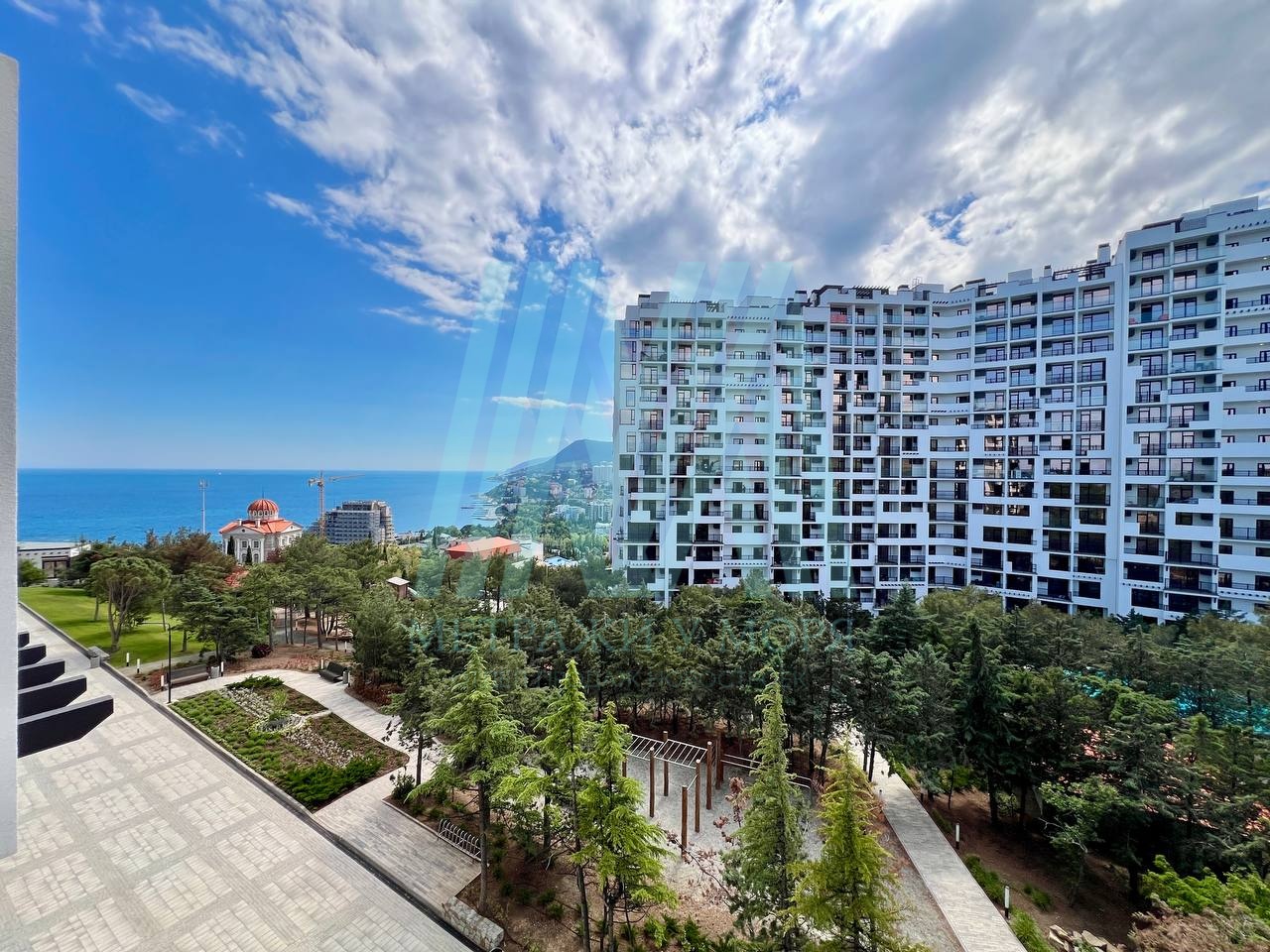 2-к. квартира, 49 м², 4/9 эт.