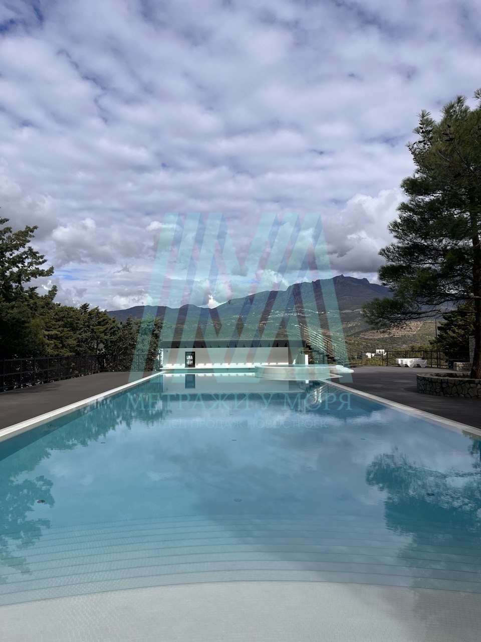 1-к. квартира, 40,7 м², 1/17 эт. в ЖК Лучистое